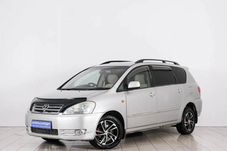 Toyota Ipsum 3 из 6