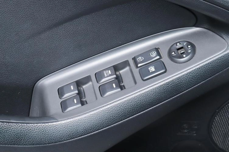 KIA Cerato 8 из 18