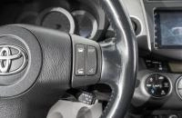 Toyota RAV4 15 из 26