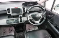 Honda Freed 9 из 22