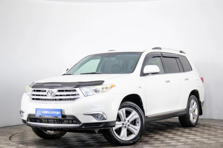 Toyota Highlander 3 из 6