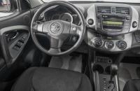 Toyota RAV4 14 из 24