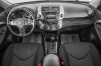 Toyota RAV4 9 из 24