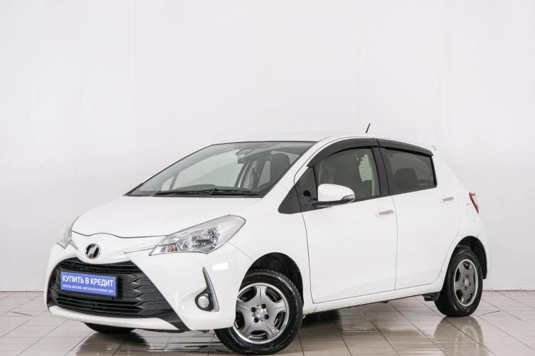 Toyota Vitz 3 из 23