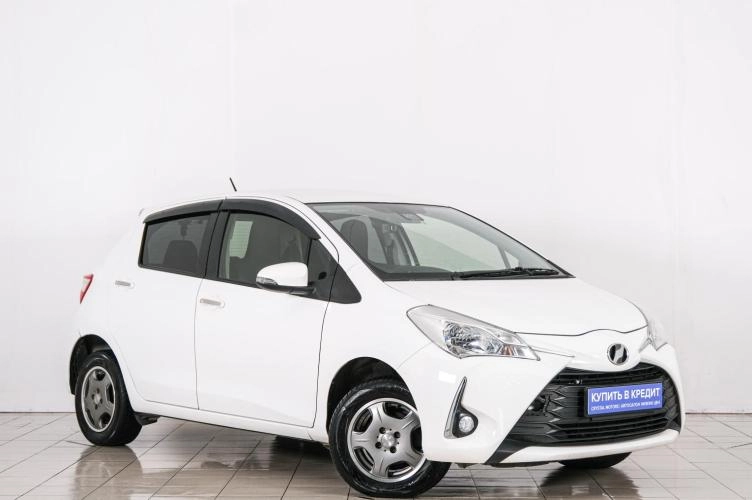 Toyota Vitz 1 из 23
