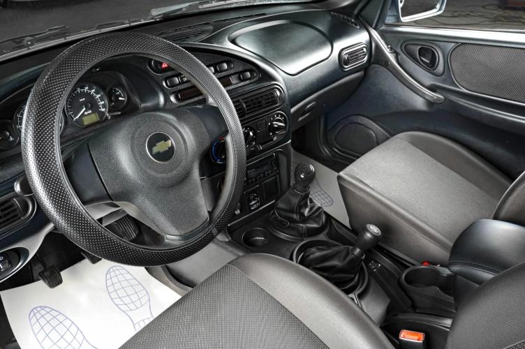 Chevrolet Niva 7 из 16