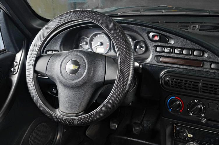 Chevrolet Niva 11 из 16