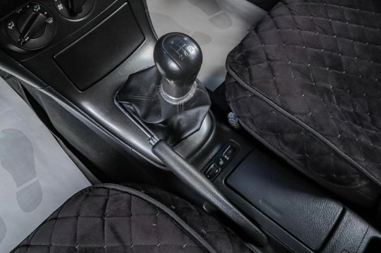 Toyota Avensis 14 из 16
