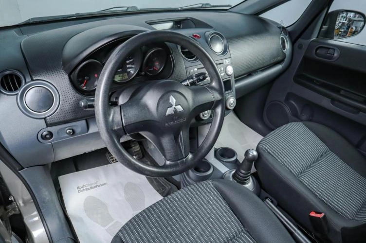 Mitsubishi Colt 7 из 14