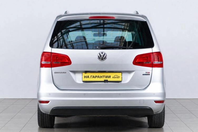 Volkswagen Sharan 5 из 6