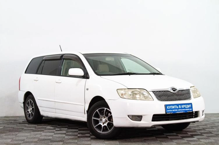 Toyota Corolla Fielder 1 из 6