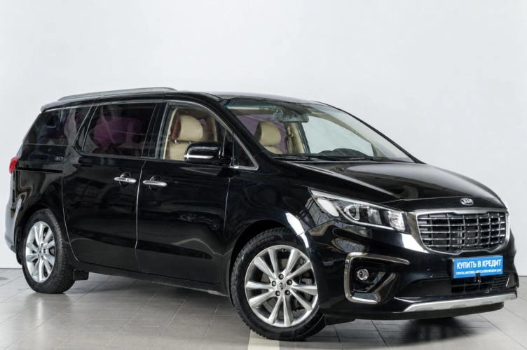 KIA Carnival 1 из 6
