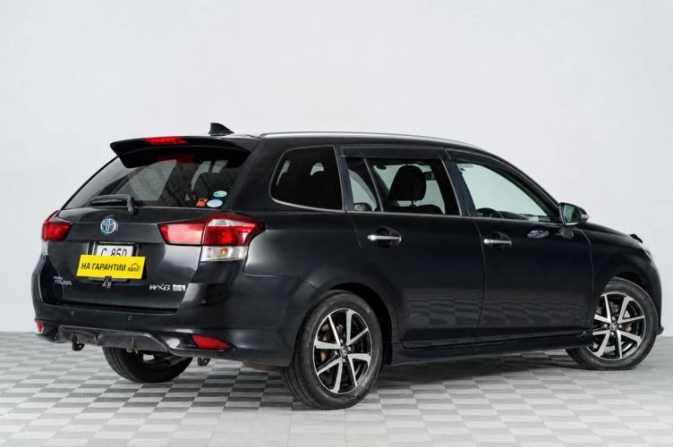 Toyota Corolla Fielder 6 из 6