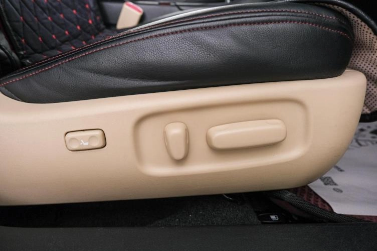 Toyota Premio 18 из 22
