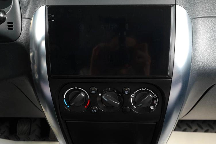 Suzuki SX4 14 из 16