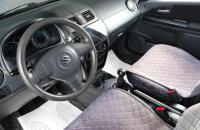 Suzuki SX4 7 из 16