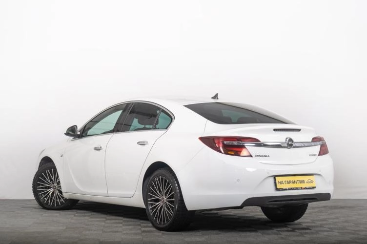 Opel Insignia 5 из 6