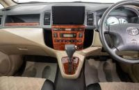 Toyota Corolla Spacio 15 из 23