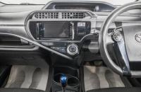 Toyota Aqua 17 из 24