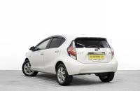 Toyota Aqua 6 из 24