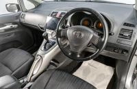 Toyota Auris 7 из 17