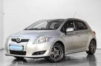 Toyota Auris 3 из 17