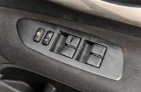 Toyota Auris 8 из 17
