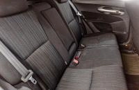 Toyota Auris 16 из 17