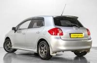 Toyota Auris 4 из 17