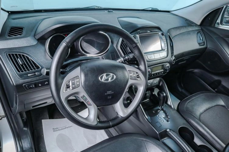 Hyundai ix35 7 из 18