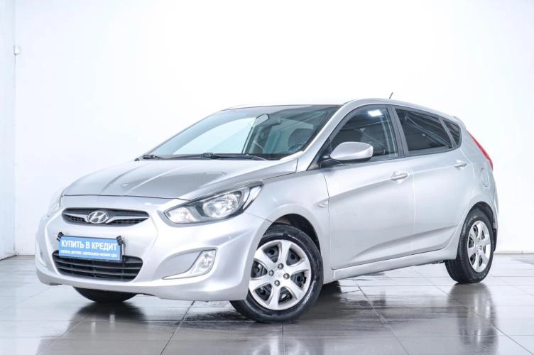 Hyundai Solaris 3 из 19