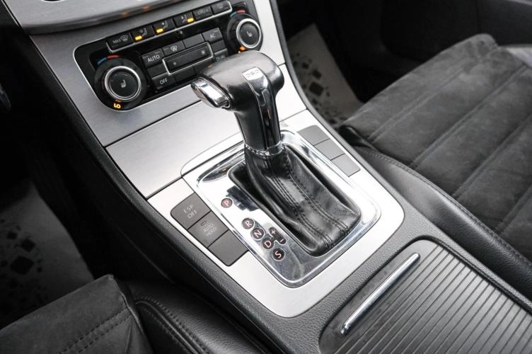 Volkswagen Passat 16 из 21