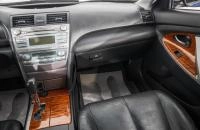 Toyota Camry 19 из 24