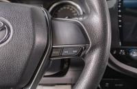 Toyota Camry 14 из 18