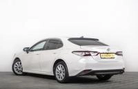 Toyota Camry 5 из 18