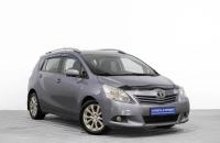 Toyota Verso 1 из 26