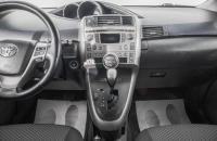 Toyota Verso 17 из 26