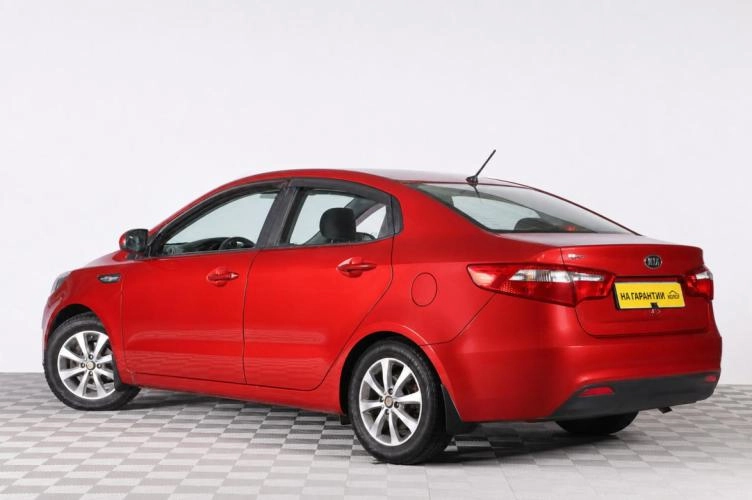 KIA Rio 4 из 6