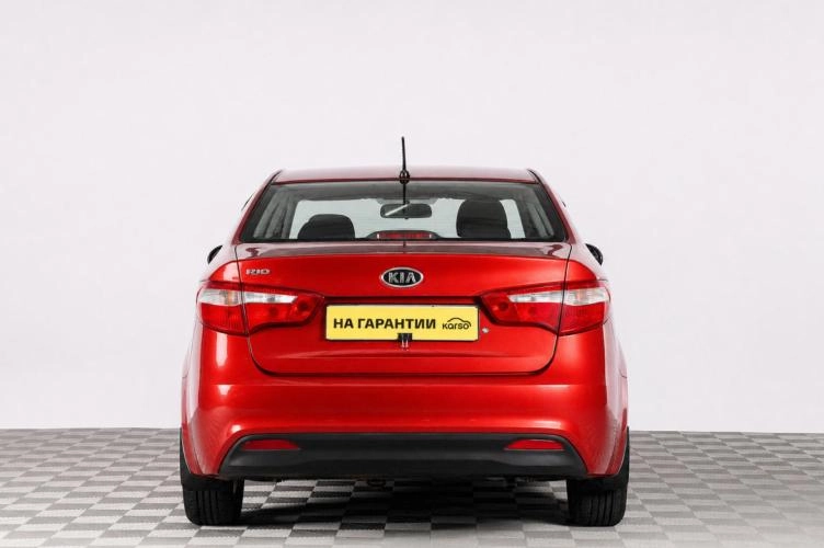 KIA Rio 5 из 6