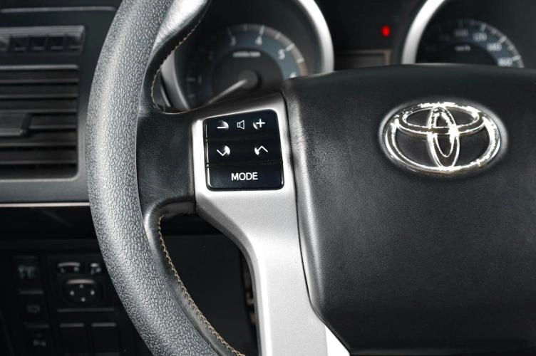Toyota Land Cruiser Prado 14 из 19