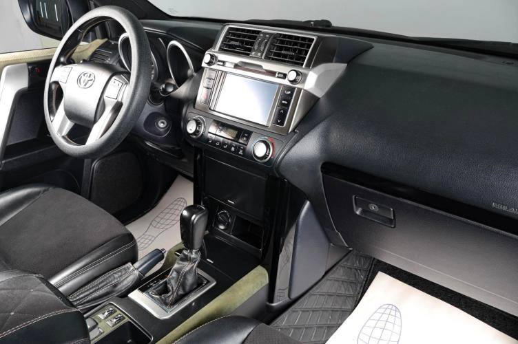Toyota Land Cruiser Prado 10 из 19