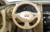 Infiniti FX35 16 из 32
