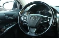Toyota Camry 13 из 22
