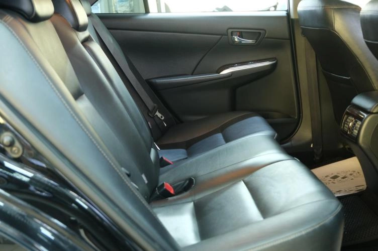 Toyota Camry 21 из 22