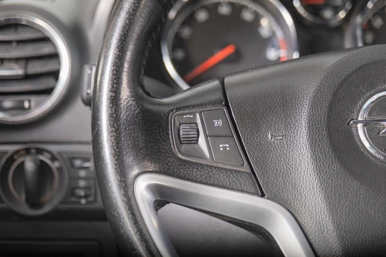 Opel Antara 12 из 17