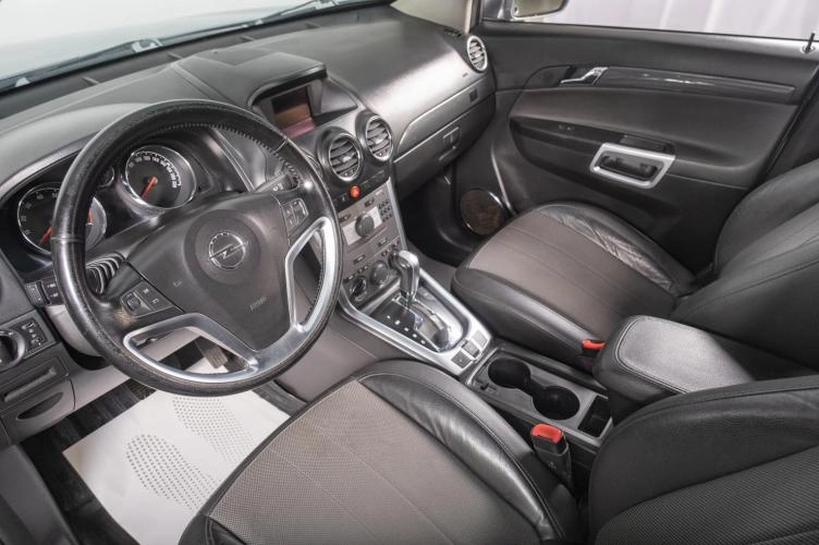Opel Antara 8 из 17