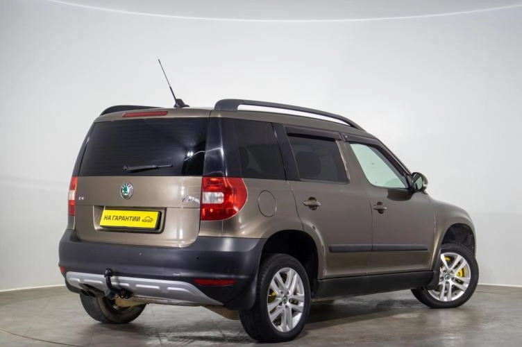 Skoda Yeti 4 из 6