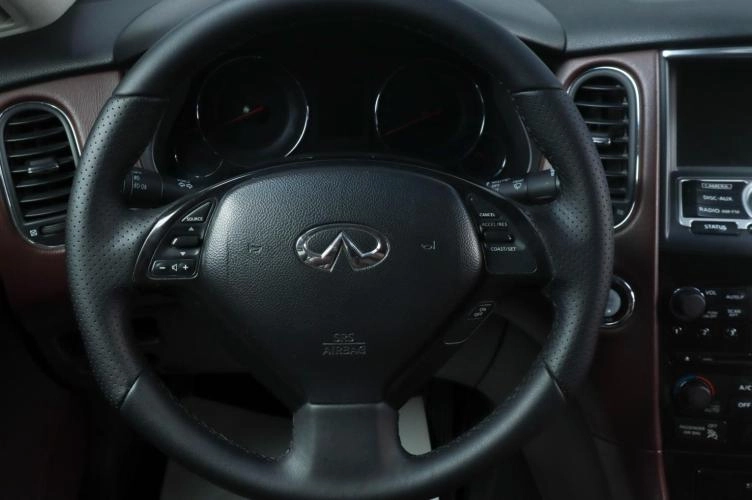 Infiniti EX35 13 из 23