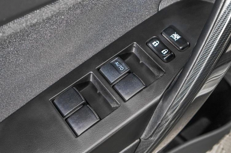 Toyota Auris 11 из 25