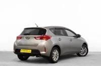 Toyota Auris 4 из 25